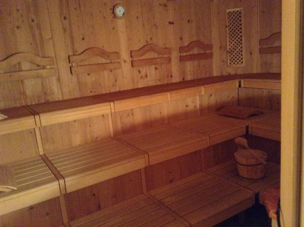 Hotel Garni Almhof Seefeld in Tirol Bagian luar foto